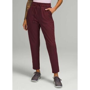 Lululemon Stretch High-Rise Pant 7/8 Length Red Merlot Size 4